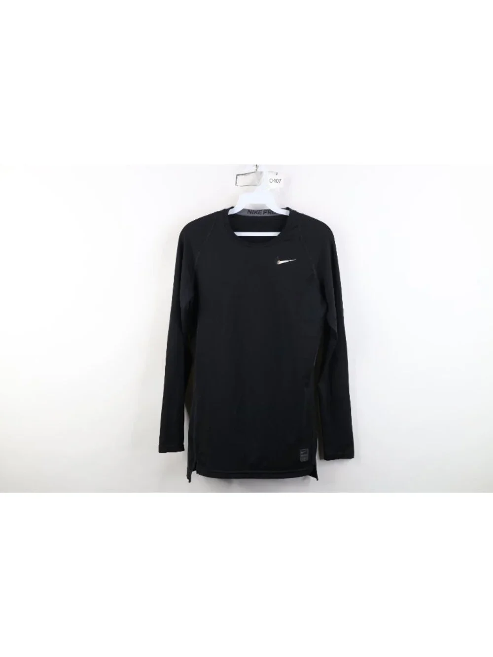 Nike Pro Combat Mens Medium Distressed Compression Training Long Sleeve T-Shirt